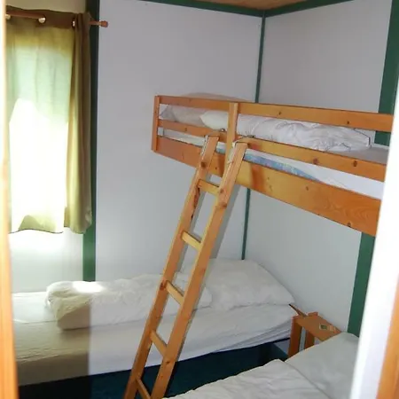 Le Balcon Des Raspes キャンプ場